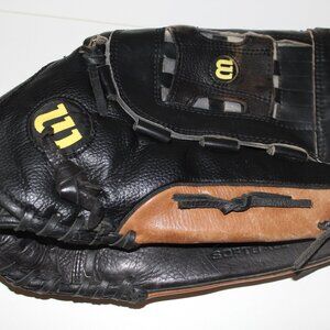 Wilson Softball Elite A2444 Top Grade Leather 14” Glove Basket Weave RHT Black